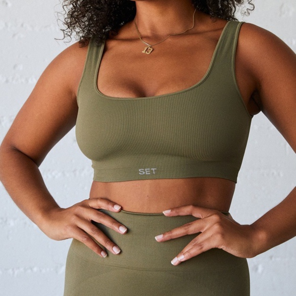 Like-new SET Active leggings + bra set